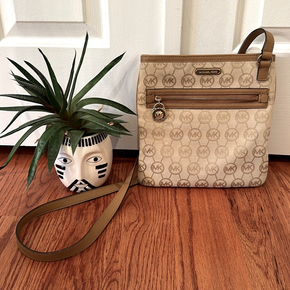 MK Crossbody/Shoulder Bag